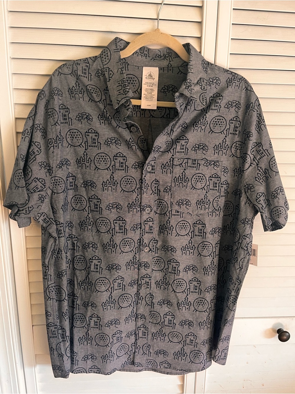 Disney Short-Sleeve Button-Down Shirt in Gray with Navy Print